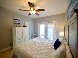 SPECIALS + Steps to Beach + Large Beach House with Heated Pool + Pet Friendly #31