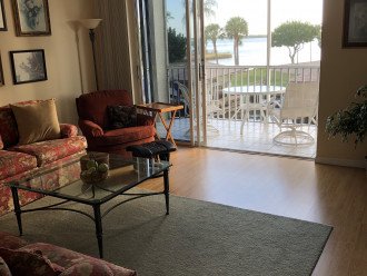 2 Bedrooms Condo, Fort Myers Beach, Walk to Beach #18