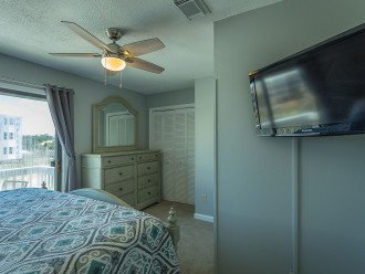TV/DVD, Ceiling Fan, Alarm Clock, and Private Deck