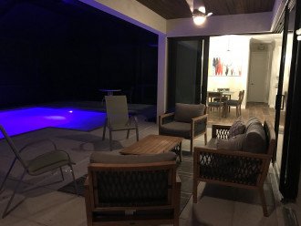 Indoor / outdoor living