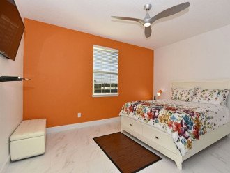 Colorful and Fun 5 Bed Town Home with Private Splash Pool-EF422 #1