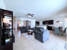 Beautiful 5 Bed Pool Home with Game Room and Spa-WSR227