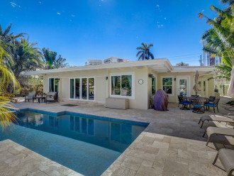St. Armand's Canal-front Pool Home ~ freshly remodeled and steps to the beach! #1
