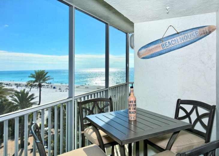 Ocean front 2br/2ba Ocean View, only steps to #1 beach. Gulf Views #1