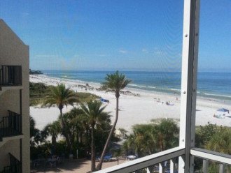 Ocean front 2br/2ba Ocean View, only steps to #1 beach. Gulf Views #4