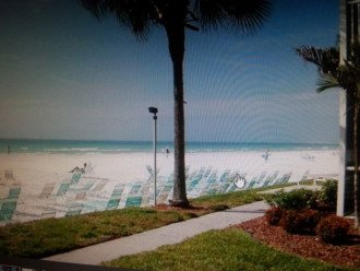 Ocean front 2br/2ba Ocean View, only steps to #1 beach. Gulf Views #7