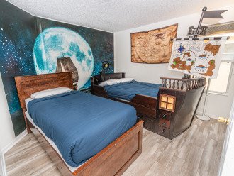 This Pirates of the Caribbean room features a custom made pirate ship bed that m