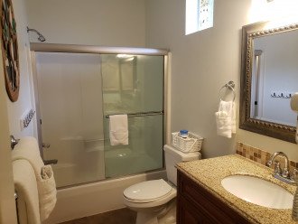 Second floor upgraded bath with tub/shower combination