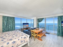 1113 - Daytona Beach Resort-Oceanfront Private Balcony in Daytona Beach