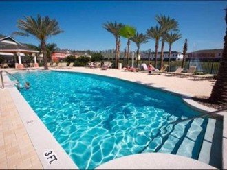 Community Heated Pool and spa(just 100 feet away from unit)