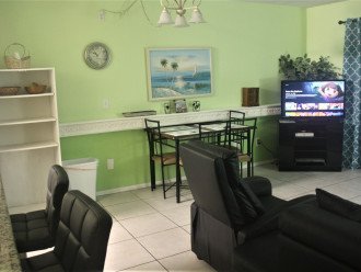 Dinning area and 40" flat panel TV