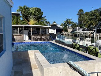 'A little Piece of Paradise" Islamorada, On the water! 3/2, 90 Ft of dock, Pool #1