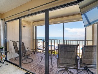 Ocean Front, 3 Bedrooms, 2 Baths, Newly Renovated Condo, Sleeps up to 6 #2