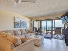 Ocean Front, 3 Bedrooms, 2 Baths, Newly Renovated Condo, Sleeps up to 6