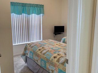 Four Bedroom Family Vacation Home Close to Disney! #1