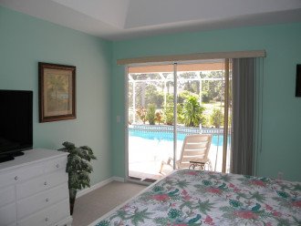 Master Bedroom with direct access to lanai