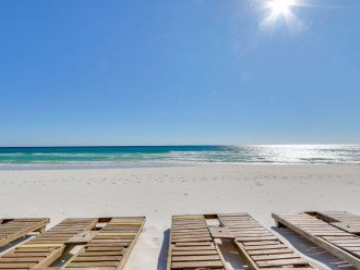 Corner West Unit -Sun-Sunday stay in June+July Ocean Front - FREE Beach Service #1