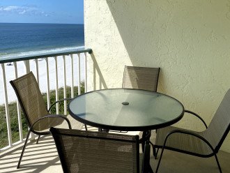 outdoor private lanai table