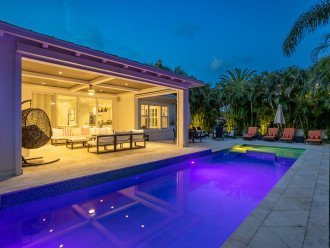 Delray Beach Luxurious Pool Home - Close to Pineapple Grove & Atlantic Avenue #43