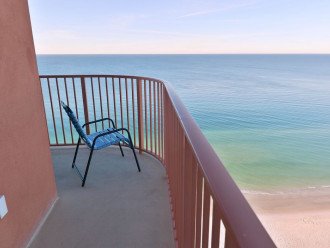 Ocean Front!!! Two bedroom plus bunk beds. Walk right out to the Beach!!! #9
