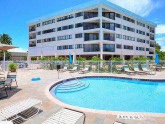 LICENSED MGER - MODERN TOTALLY RENOVATED OCEANFRONT CONDO! - OCEAN/MARINA VIEWS! #26