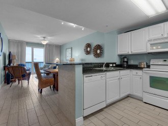 Open concept kitchen is great for socializing w/family & friends while you cook