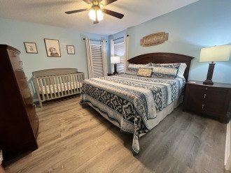 Bedroom#3 - Master with crib & ensuite bathroom - King with ceiling fan & TV