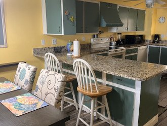 #205 - Dining Room and Kitchen Bar
