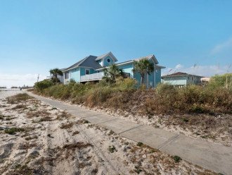 The Sunshine House: 1314 Maldonado Drive, Pensacola Beach #35