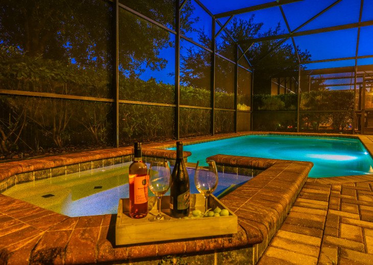 Private heated Pool and hot tub