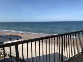 SANCTUARY BY THE SEA-Sandpoint 2/2 Condo On The Beach 8F #1
