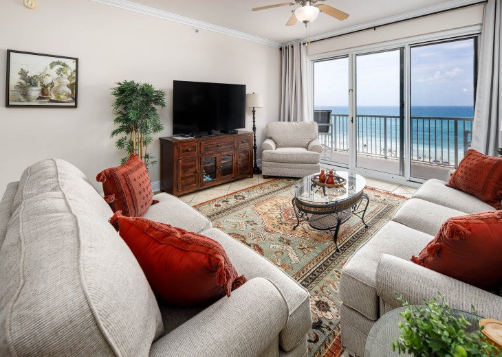TOP FLOOR, 3 BDRM BEACHFRONT UNIT WITH THE BEST VIEWS IN THE BUILDING! #1
