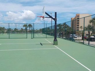 Basketball-Tennis Courts