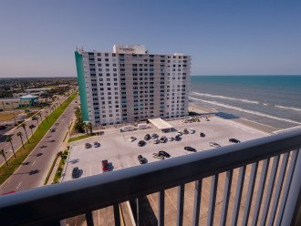 1221 - Oceanview Studio Daytona Beach Resort