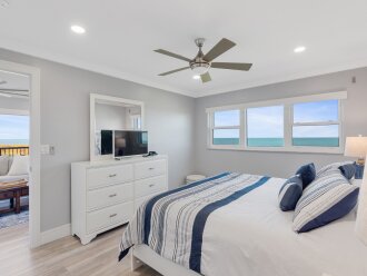 OCEAN FRONT CONDO -FULLY RENOVATED #15
