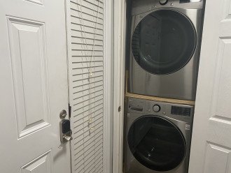 In unit full size washer and dryer