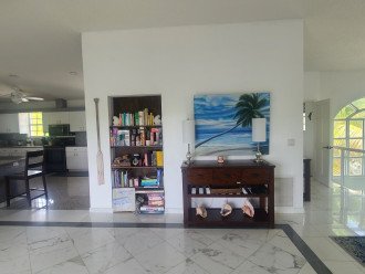 6 Bedroom Ocean Front Estate with Pool in Key Largo #46
