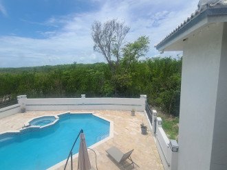 6 Bedroom Ocean Front Estate with Pool in Key Largo #39