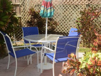 Queen studio has private outdoor patio and dining area with electric grill