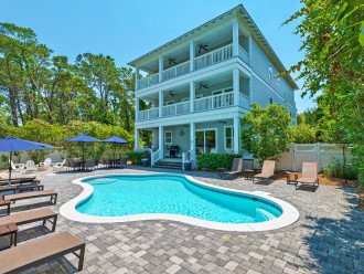 Great Home For Family and Friends Close to Beach #1