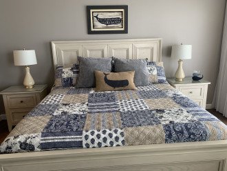 master bed-- all bedrooms have new mattresses