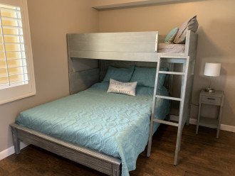 3rd bedroom -- queen bed with twin loft bed