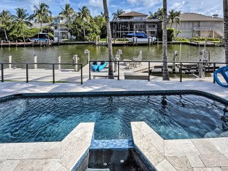 Stunning, Contemporary Waterfront Home Gulf Access! 3BR 3B + Office, Pool Dock #27