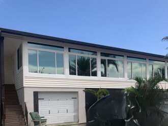 Pick Help Me Rhonda 1+1 pool spa fire pit beach