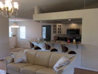 Beautiful and airy modern 2Br/2Bth house in close proximity to Manasota Beach #1