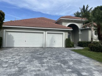Fantastic four bedroom pool home in the heart of South Florida #32