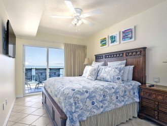 Picture perfect Gulf Views! Two swimming pools, hot tub and fitness center. #14