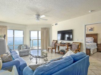 Picture perfect Gulf Views! Two swimming pools, hot tub and fitness center. #6