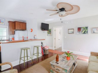 Tropical Old Town Bungalow - Great Location to Beaches and Duval! #5