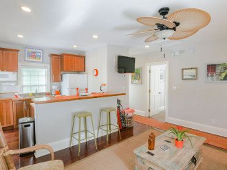 Tropical Old Town Bungalow - Great Location to Beaches and Duval! #9